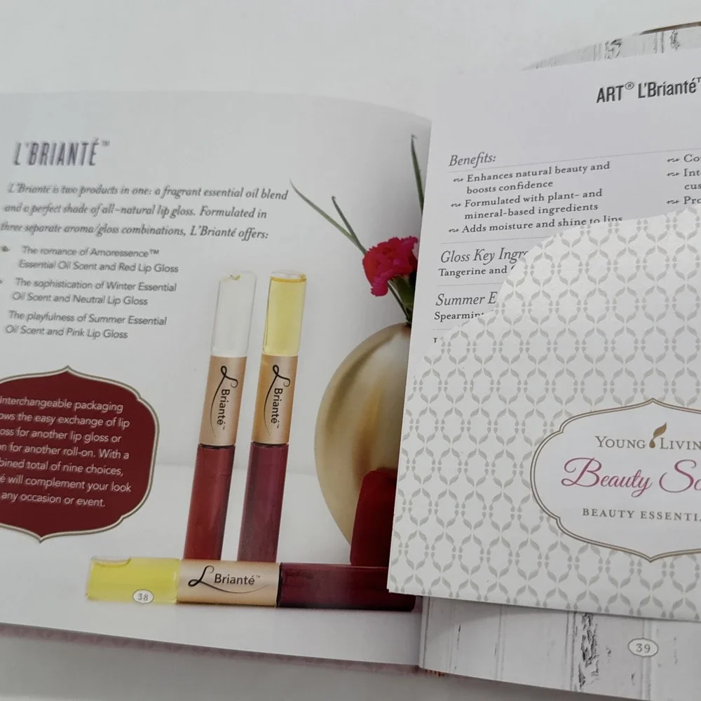YOUNG LIVING ESSENTIAL OILS Beauty School BEAUTY ESSENTIALS 2018 Book w/ Sleeve